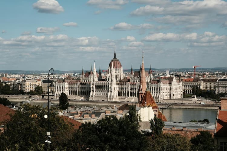Budapest Climate Strategy & SECAP: Sustainable Retrofits | Smart Cities Hub